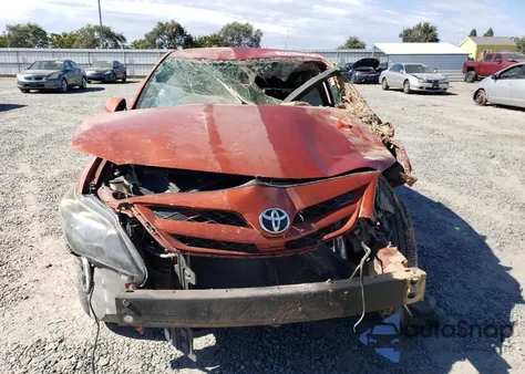 2013 Toyota Corolla Base из США, поврежденный, VIN 2T1BU4EE8DC085562